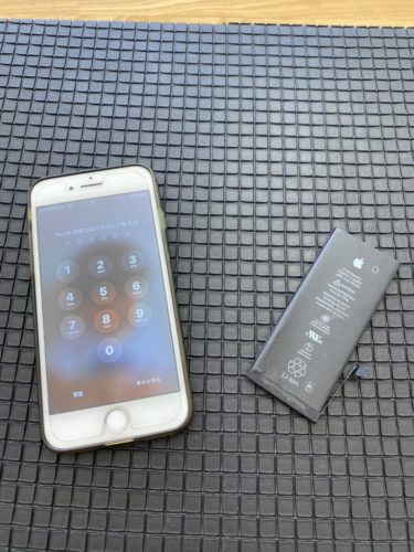 iPhone7　バッテリー交換　鶴ヶ島市　200131